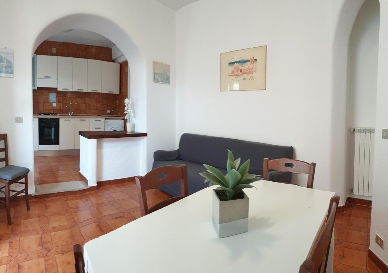 Holiday Apartments Lacco Ameno  Esterno foto